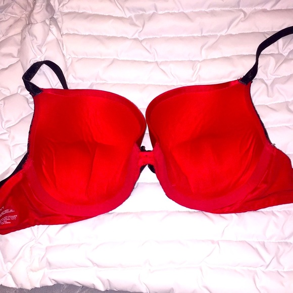 Victoria’s Secret, very sexy push up, bra size 32D - Picture 6 of 7